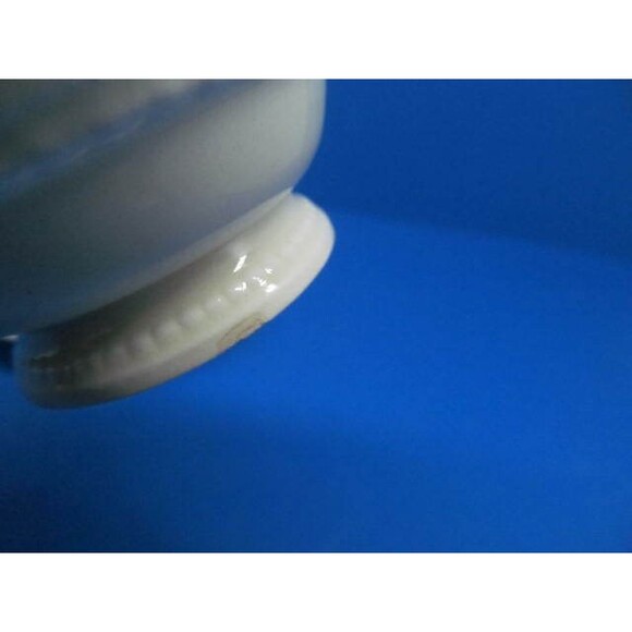 Wedgwood Of Etruia And Barlaston Wellesley Cream Color Cup And Saucer - Picture 9 of 10